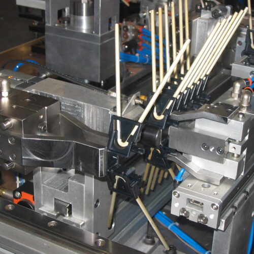 Macchine per assemblaggio antenne a Brescia | Logicmec S.r.l.